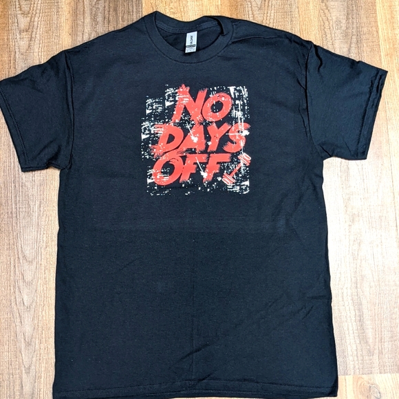 NWOT Unisex No days off gym t-shirt - Picture 1 of 2